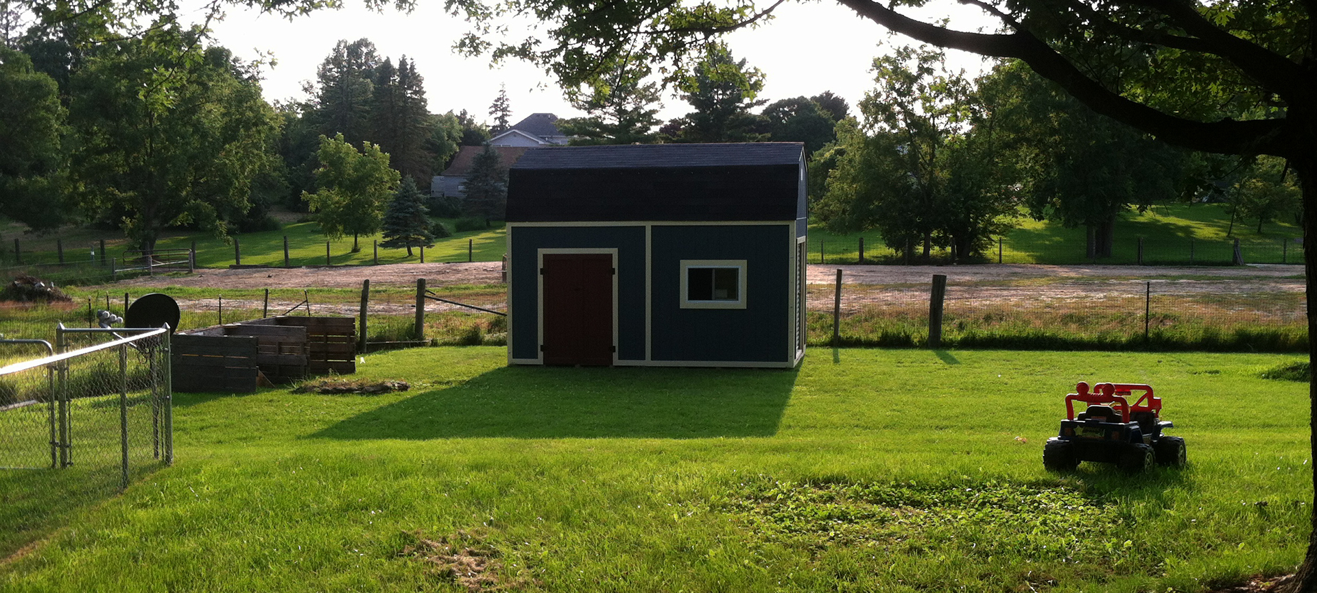 Garden Shed Tall Blue